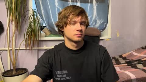 Eitan online show from 10-15-25, 03:50