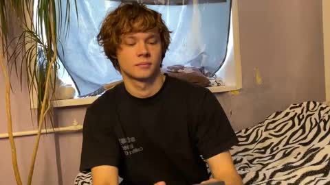 Eitan online show from 11-05-25, 05:07