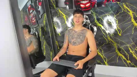 Snapshot of eithan__boy chatting on 03-05-26, 12:12 Eithan online show from 03-05-26, 12:12