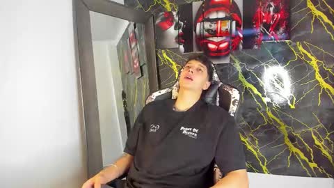 Snapshot of eithan__boy chatting on 03-09-26, 12:20 Eithan online show from 03-09-26, 12:20