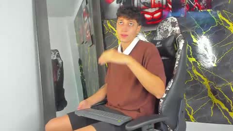 Snapshot of eithan__boy chatting on 03-14-26, 11:26 Eithan online show from 03-14-26, 11:26