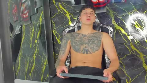 Snapshot of eithan__boy chatting on 04-11-26, 12:31 Eithan online show from 04-11-26, 12:31