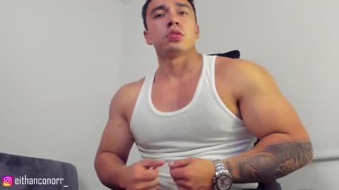 EITHAN CONOR online show from 10-21-25, 01:50