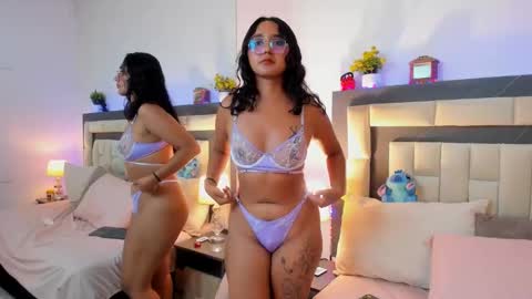 eizamore_ online show from 03-07-25, 12:37