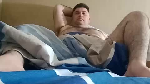 Snapshot of el131140 chatting on 12-14-24, 06:56 Sebastin online show from 12-14-24, 06:56