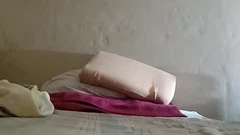 Snapshot of el131140 chatting on 02-10-25, 05:47 Sebastin online show from 02-10-25, 05:47