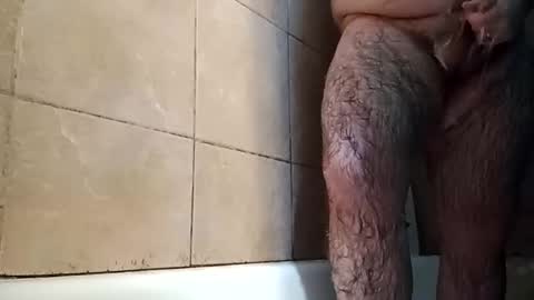 Snapshot of el131140 chatting on 10-05-25, 02:32 Sebastin online show from 10-05-25, 02:32