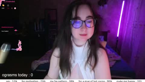 If you like it when I meow give me a thumbs up online show from 12-15-25, 12:09