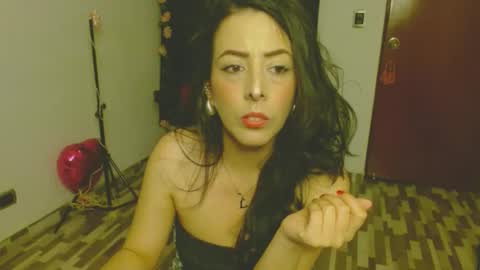 ela_3611 online show from 12-17-25, 05:24