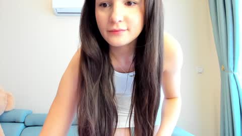 Ela online show from 09-22-25, 06:37