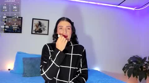 Elaia franco online show from 12-22-25, 12:51