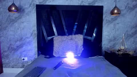 Snapshot of elaine6 chatting on 11-14-25, 05:44 eli online show from 11-14-25, 05:44