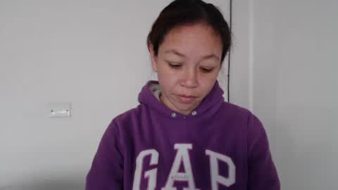 Snapshot of elaine_cooper_21 chatting on 10-10-25, 09:36 Eli online show from 10-10-25, 09:36