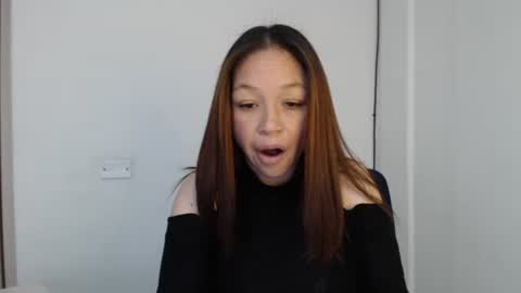 Snapshot of elaine_cooper_21 chatting on 10-11-25, 06:06 Eli online show from 10-11-25, 06:06