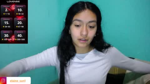 Snapshot of elaine_sun chatting on 12-04-24, 06:33 Elaine eli online show from 12-04-24, 06:33