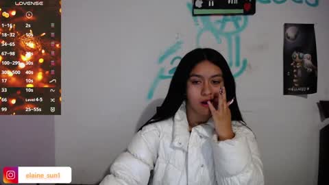 Snapshot of elaine_sun chatting on 12-09-24, 02:02 Elaine eli online show from 12-09-24, 02:02
