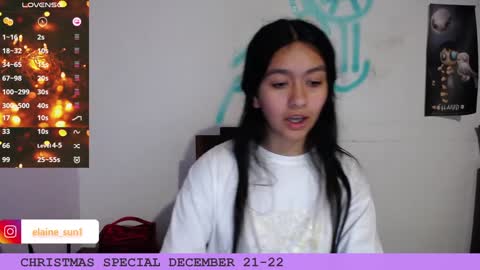 Snapshot of elaine_sun chatting on 12-15-24, 07:24 Elaine eli online show from 12-15-24, 07:24