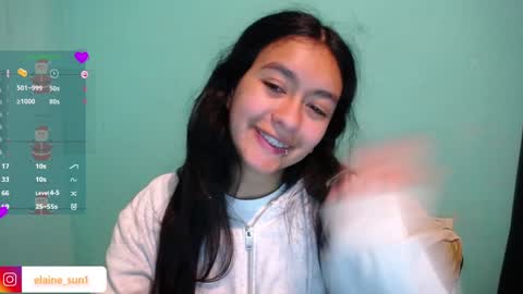 Snapshot of elaine_sun chatting on 12-29-24, 07:17 Elaine eli online show from 12-29-24, 07:17