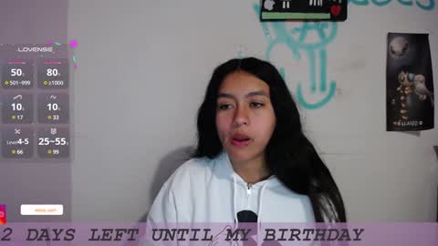 Snapshot of elaine_sun chatting on 01-24-25, 03:11 Elaine eli online show from 01-24-25, 03:11