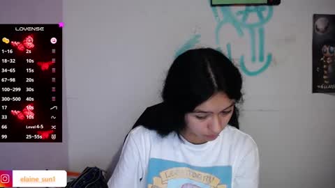 Snapshot of elaine_sun chatting on 02-12-25, 05:26 Elaine eli online show from 02-12-25, 05:26