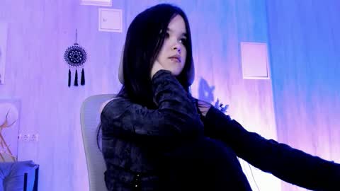 Your sweet girl online show from 11-14-25, 07:45