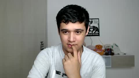 Snapshot of elandor__79876 chatting on 10-27-25, 06:50 elandor online show from 10-27-25, 06:50