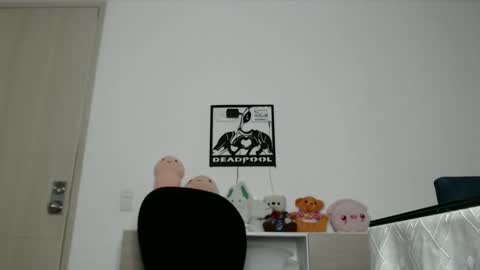 Snapshot of elandor__79876 chatting on 11-15-25, 07:49 elandor online show from 11-15-25, 07:49