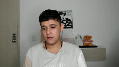 Snapshot of elandor__79876 chatting on 11-18-25, 07:57 elandor online show from 11-18-25, 07:57