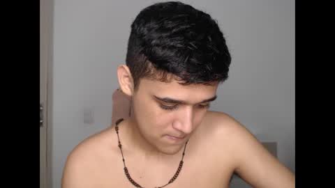 Snapshot of elandor__79876 chatting on 11-22-25, 08:24 elandor online show from 11-22-25, 08:24