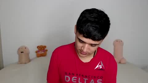 Snapshot of elandor__79876 chatting on 11-25-25, 10:37 elandor online show from 11-25-25, 10:37