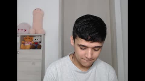 Snapshot of elandor__79876 chatting on 12-01-25, 01:05 elandor online show from 12-01-25, 01:05