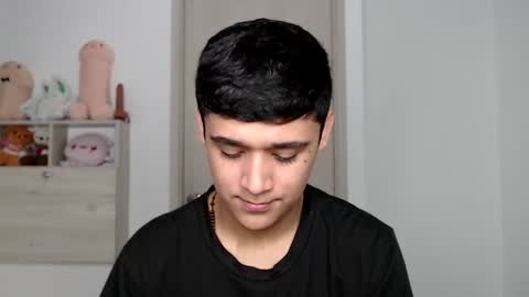 Snapshot of elandor__79876 chatting on 12-13-25, 08:36 elandor online show from 12-13-25, 08:36