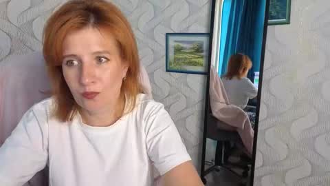 Snapshot of elannaria chatting on 09-08-25, 03:22 Elanna online show from 09-08-25, 03:22