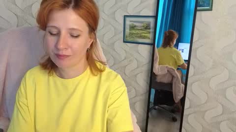 Snapshot of elannaria chatting on 09-09-25, 03:11 Elanna online show from 09-09-25, 03:11