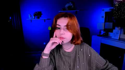 elara_night online show from 09-29-25, 05:23