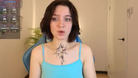 elastikiss online show from 11-22-25, 02:32