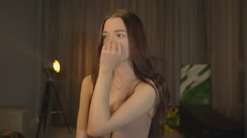 Elba Blance online show from 10-20-25, 01:55