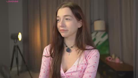 Elba Blance online show from 11-20-25, 01:44