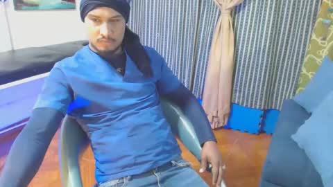 Snapshot of elcaballeroblack chatting on 10-19-25, 04:13 elcaballeroblack online show from 10-19-25, 04:13