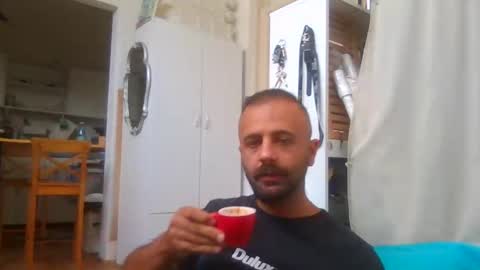 Snapshot of elcondorxo509107 chatting on 10-23-25, 03:50 daniel18cmx online show from 10-23-25, 03:50