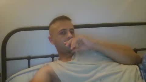 Snapshot of elcondorxo509107 chatting on 11-23-25, 10:15 daniel18cmx online show from 11-23-25, 10:15