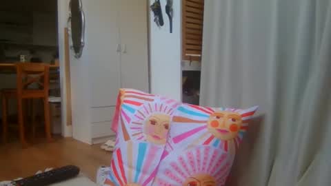 Snapshot of elcondorxo509107 chatting on 01-06-26, 01:31 daniel18cmx online show from 01-06-26, 01:31