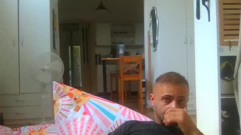 Snapshot of elcondorxo509107 chatting on 01-14-26, 01:44 daniel18cmx online show from 01-14-26, 01:44