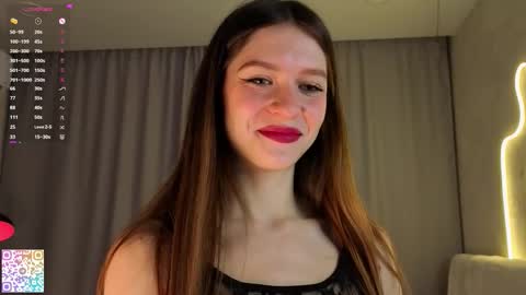 Mia online show from 11-01-25, 04:47