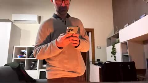 Eldiablo844 online show from 12-20-25, 05:53