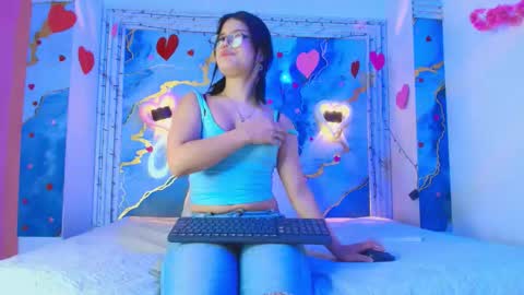 Snapshot of eleanor_rigby5 chatting on 02-18-26, 03:02 Eleanor Rigby online show from 02-18-26, 03:02