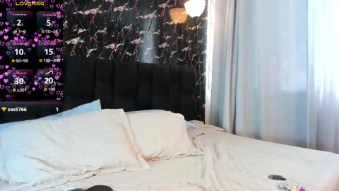 Elecktra online show from 10-16-25, 07:48