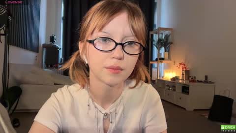 Aleksa online show from 10-28-25, 10:52