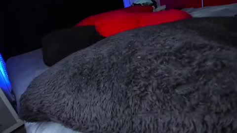 Elegant online show from 12-03-24, 04:39