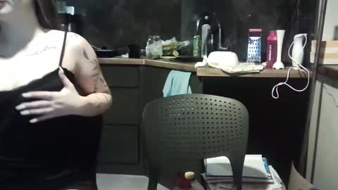 Snapshot of elegantik chatting on 02-07-26, 07:06 NiceButtCock online show from 02-07-26, 07:06